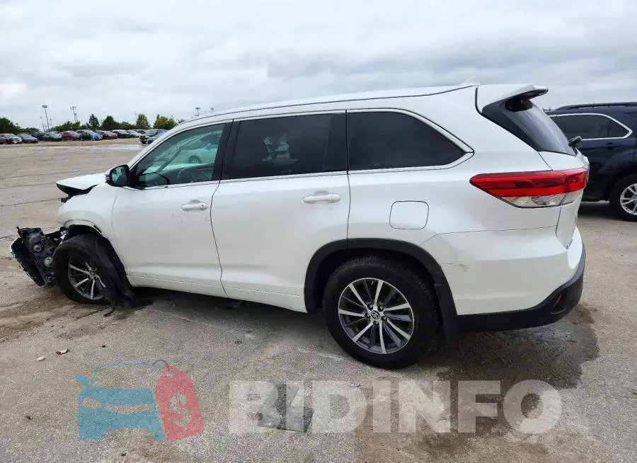 5TDJZRFH8JS819297 Photo# 2