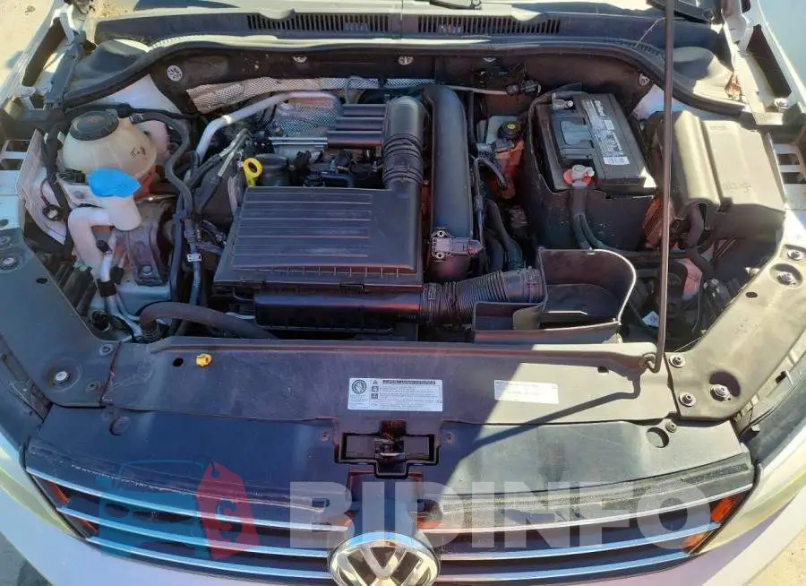 3VW2B7AJ9JM210921 Photo# 11