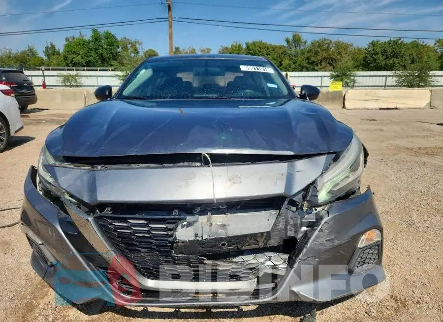 1N4BL4CV4KC165054 Photo# 5