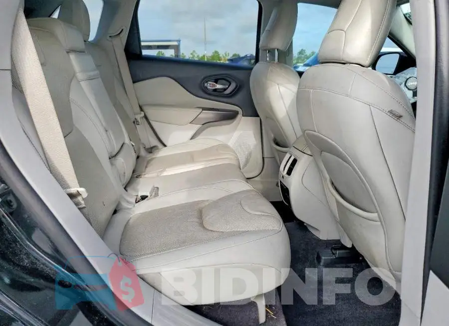1C4PJLDB5KD146236 Photo# 11