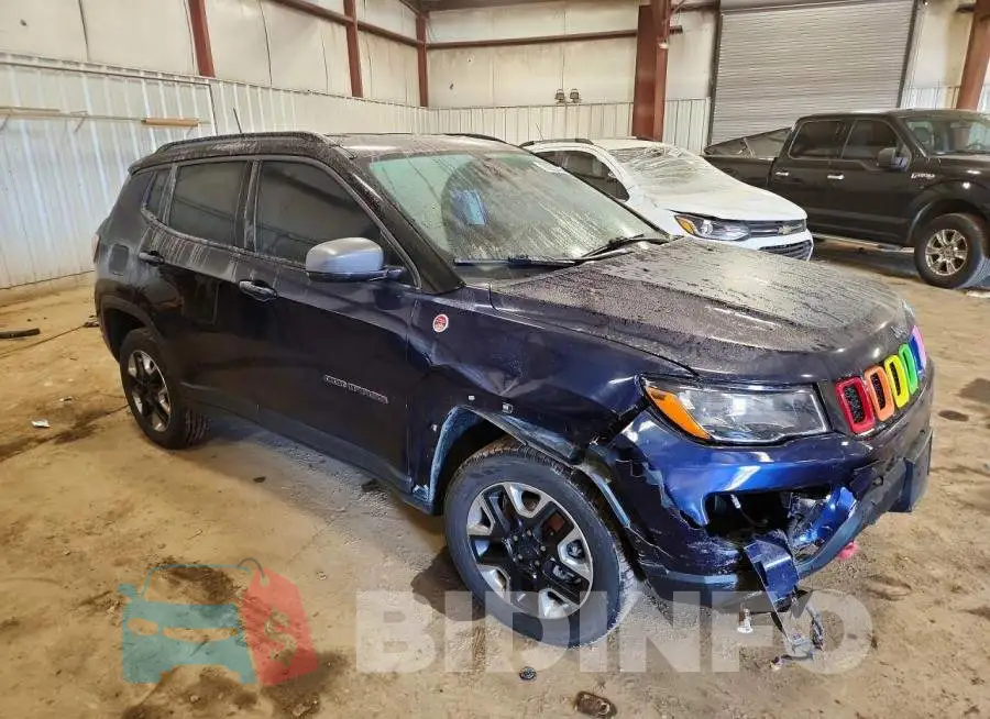 3C4NJDDB8JT417201 Photo# 4