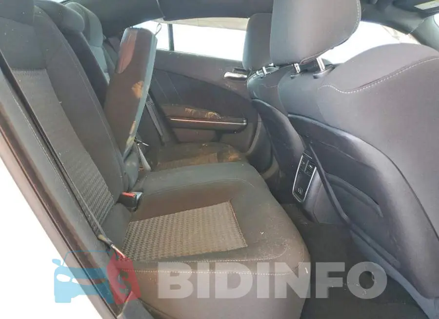 2C3CDXGJ5PH672784 Photo# 10