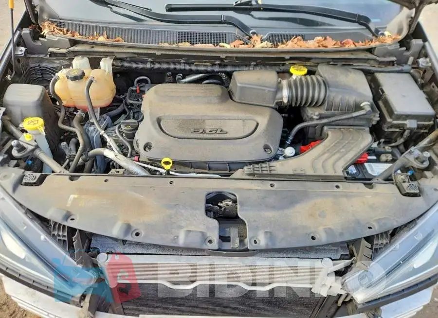 2C4RC1FGXKR733612 Photo# 12