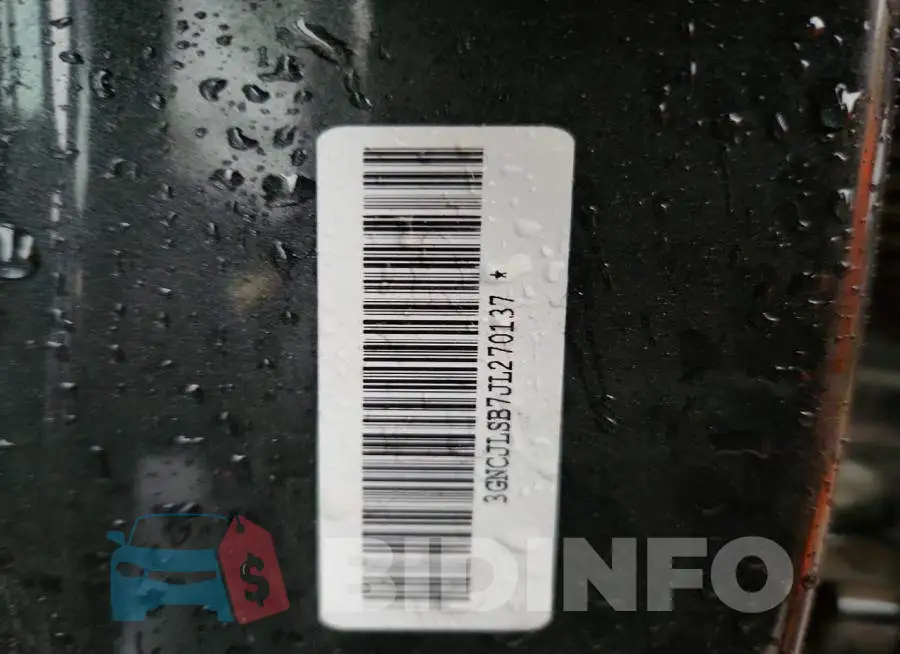 3GNCJLSB7JL270137 Photo# 12