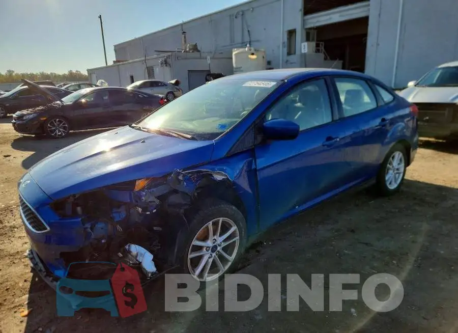 1FADP3F27JL202122 Photo# 1