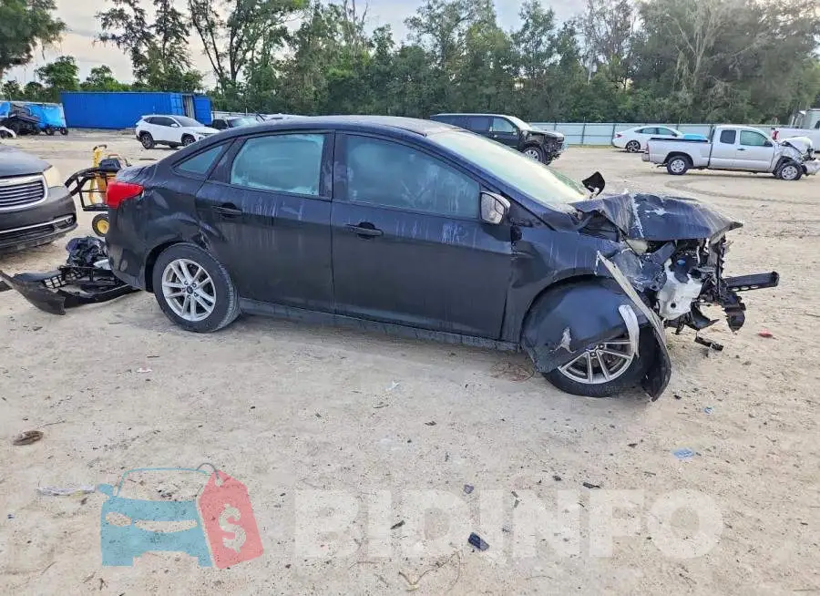 1FADP3FE5JL209046 Photo# 4