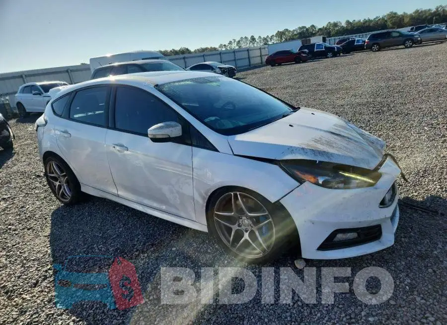 1FADP3L93JL245597 Photo# 4