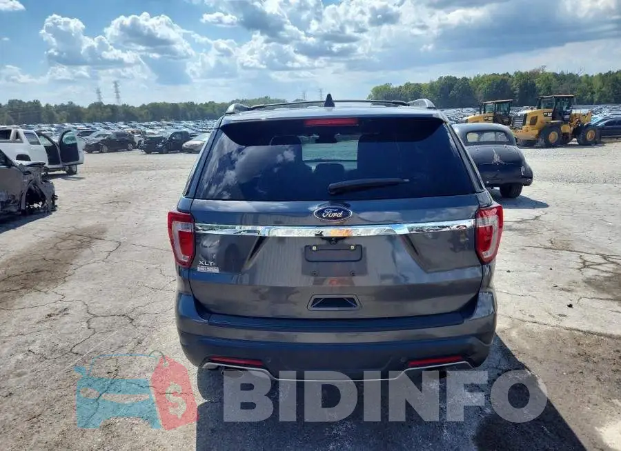 1FM5K7D82JGA87882 Photo# 6