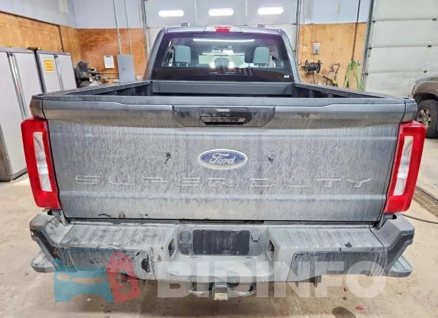 1FT7X2BA8TEF25889 Photo# 6