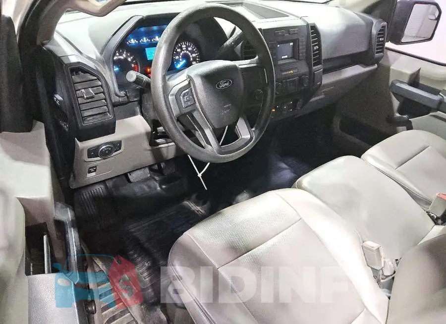 1FTMF1EB2JFD61177 Photo# 8