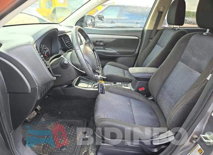JA4AZ3A39JZ017049 Photo# 7