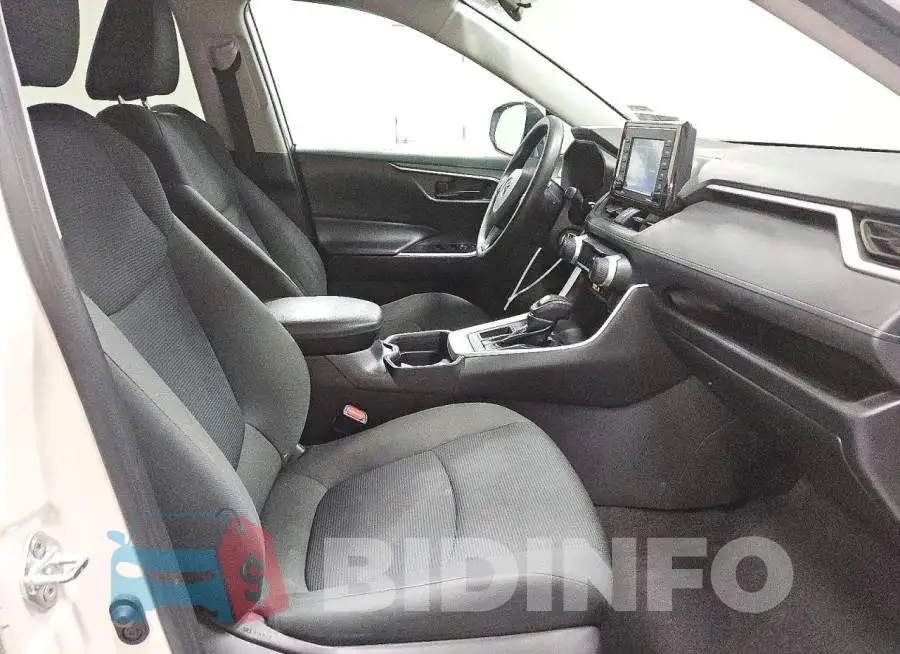 2T3K1RFV5MC163680 Photo# 14