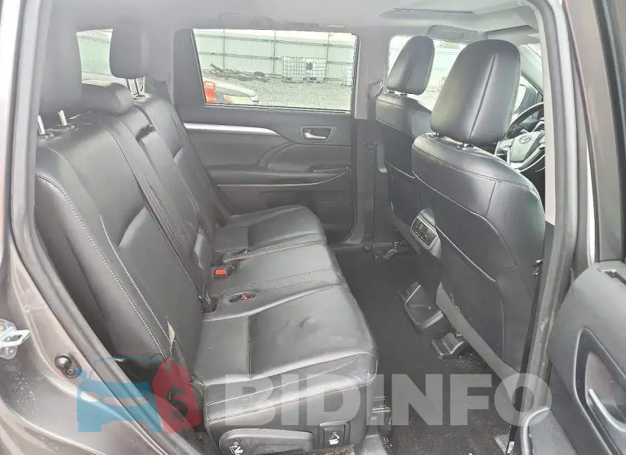 5TDJZRFH3JS528996 Photo# 10