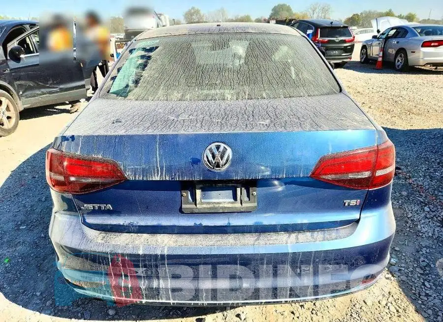 3VW2B7AJ1HM268497 Photo# 6