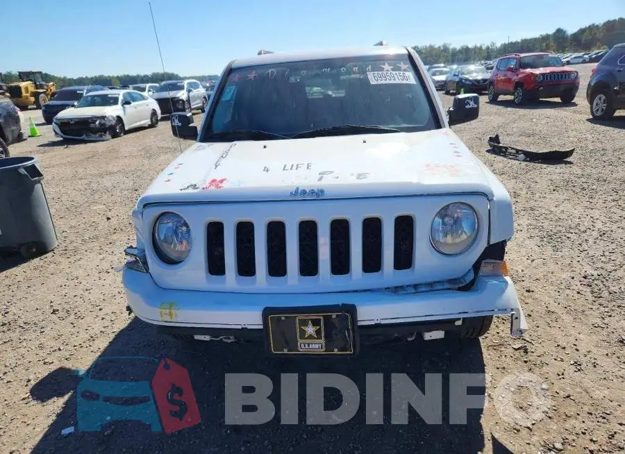 1C4NJPFA1HD161134 Photo# 5
