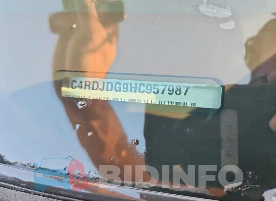 1C4RDJDG9HC957987 Photo# 14
