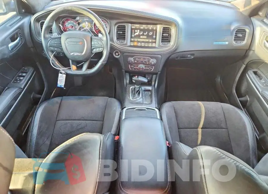 2C3CDXGJ3PH678485 Photo# 8