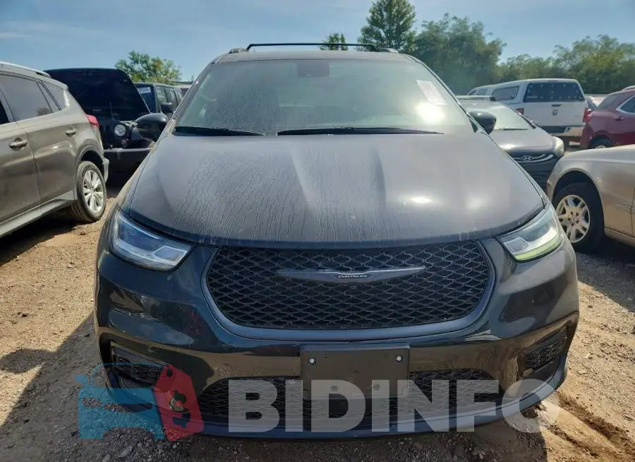 2C4RC1BG8SR594196 Photo# 5