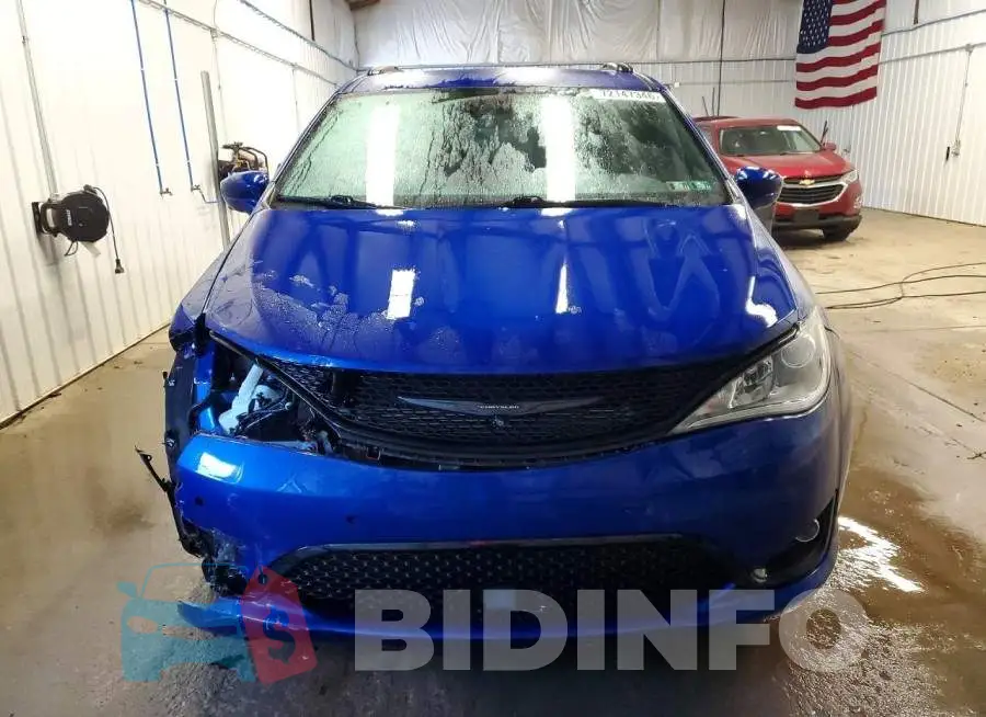 2C4RC3BG4LR278825 Photo# 5