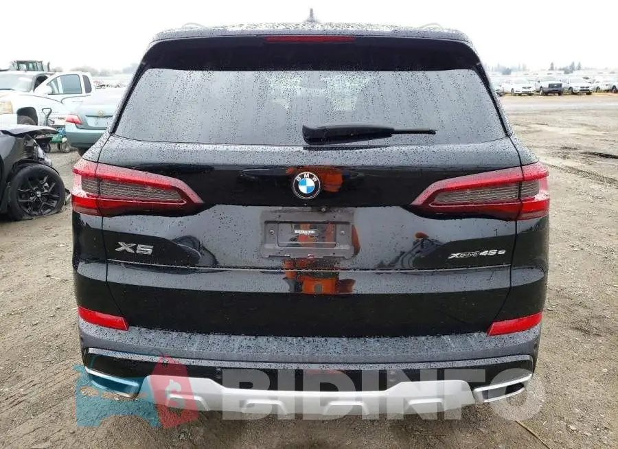 5UXTA6C08M9F27716 Photo# 6