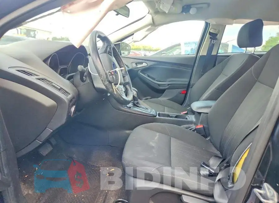 1FADP3F2XHL348041 Photo# 7