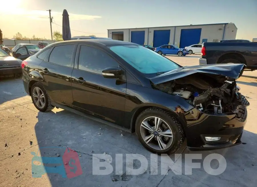 1FADP3FE7HL328470 Photo# 4
