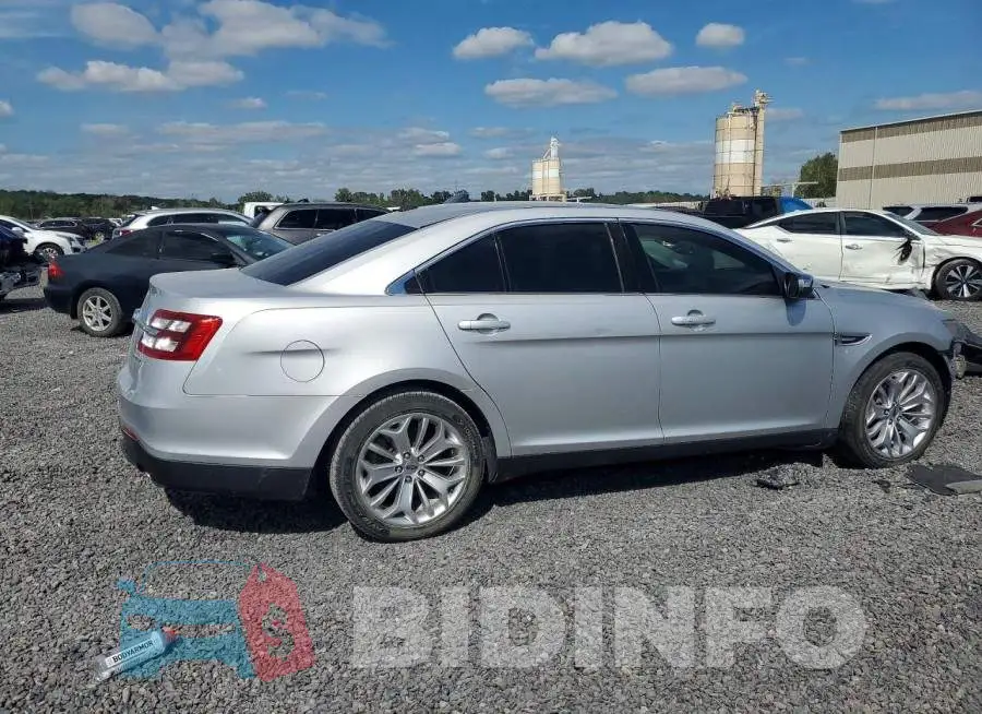 1FAHP2F80JG134917 Photo# 3