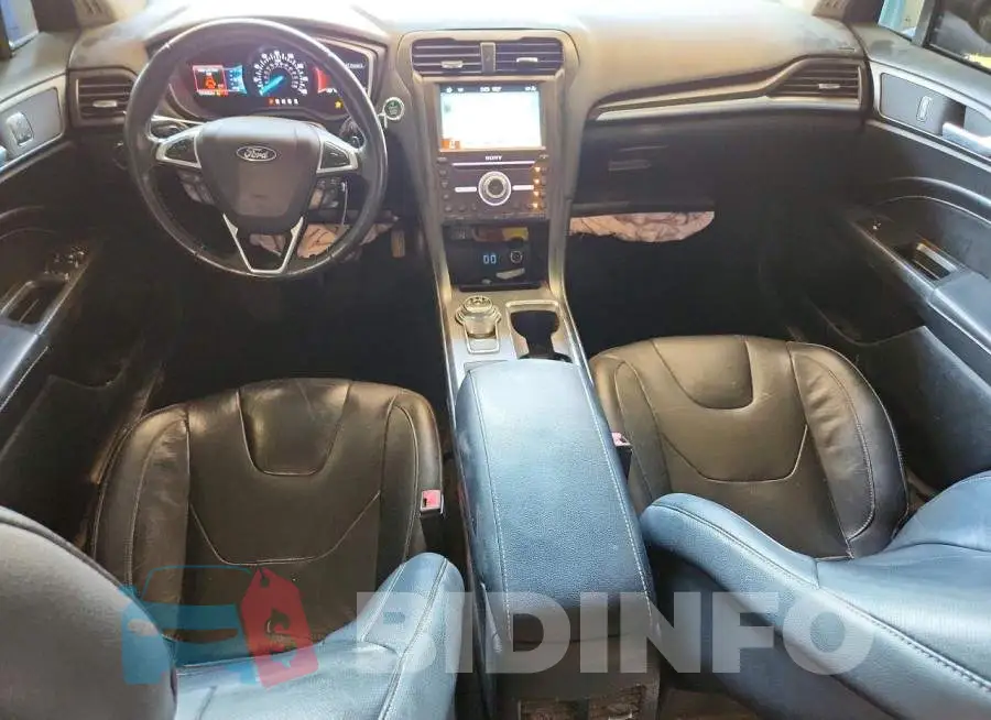 3FA6P0D94KR116745 Photo# 8