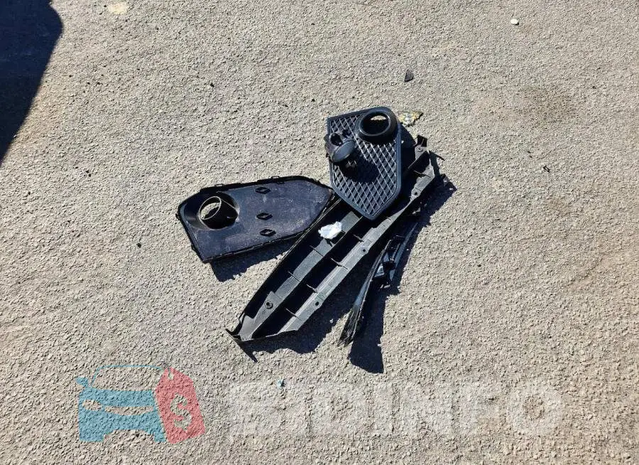 19XFC1E30HE022982 Photo# 12