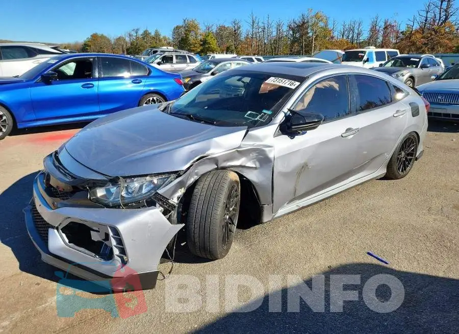 19XFC1E30HE022982 Photo# 1