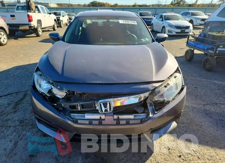 19XFC2F54HE229347 Photo# 5
