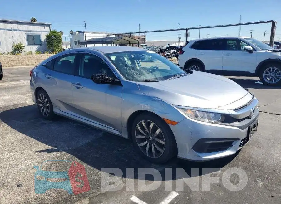 19XFC2F55HE225792 Photo# 4
