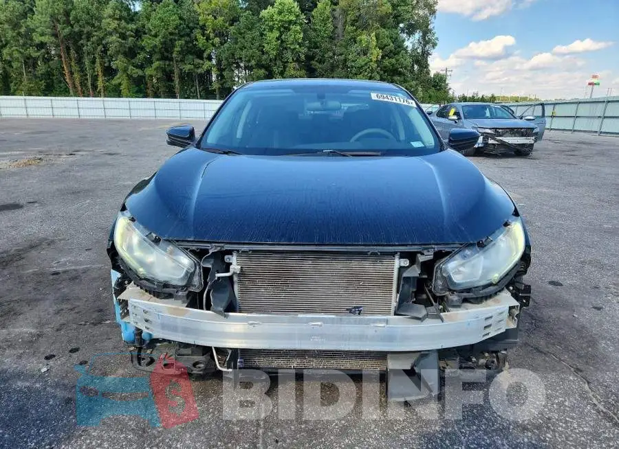 19XFC2F75JE006533 Photo# 5