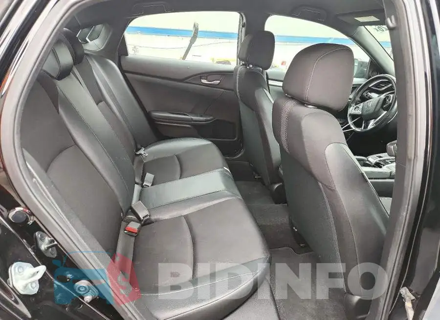2HGFC2F88MH520881 Photo# 10