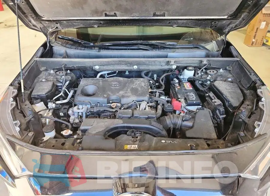 2T3P1RFV8LC080443 Photo# 12