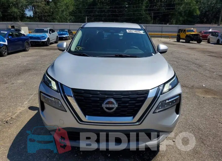 5N1BT3BA3PC777297 Photo# 5