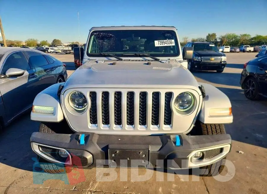 1C4JJXP69PW642647 Photo# 5
