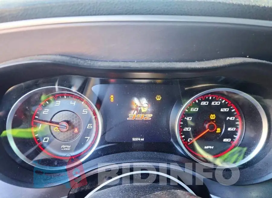 2C3CDXGJ8KH756901 Photo# 9
