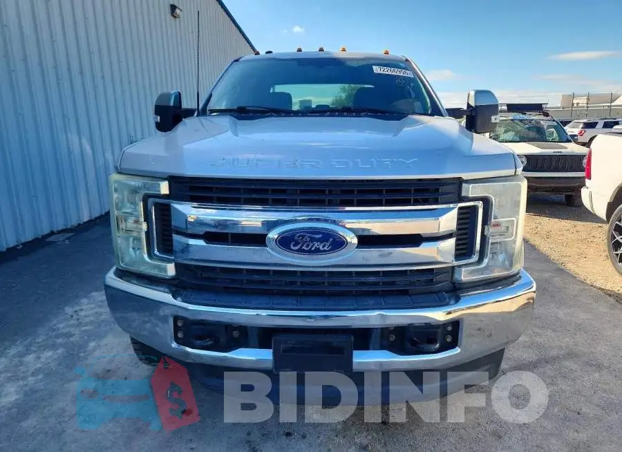 1FT7W2B67HEC50974 Photo# 5