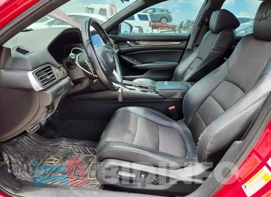 1HGCV1F35JA182667 Photo# 7