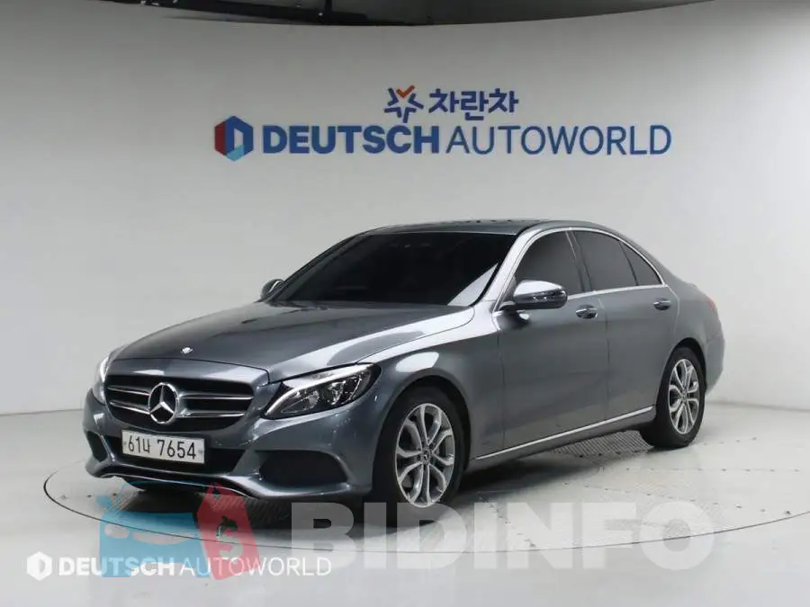 WDDWF4CB5HF541850 Photo# 3