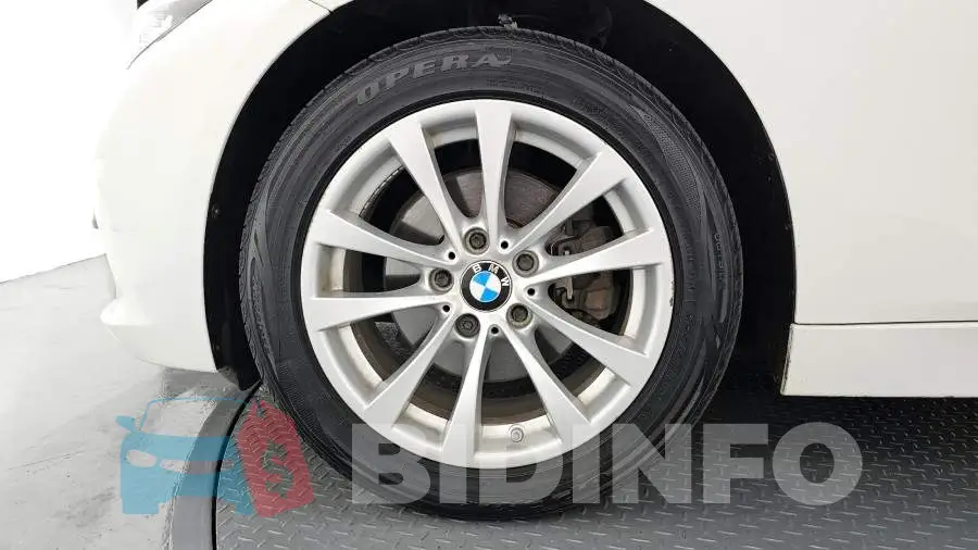WBA8C9107GK652560 Photo# 5
