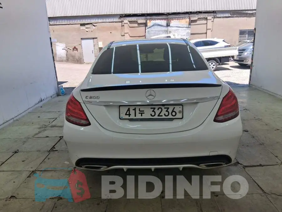 WDDWF4CB6JF637878 Photo# 4