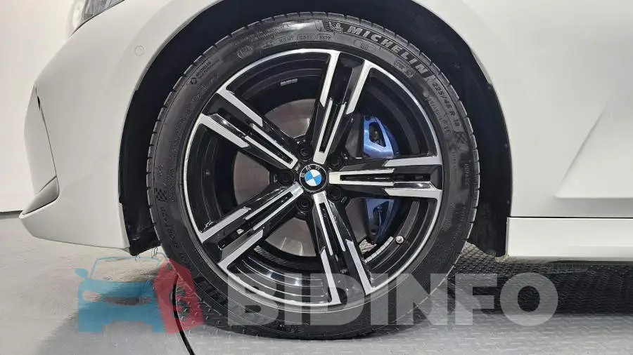 WBA68FS05R8D90224 Photo# 5