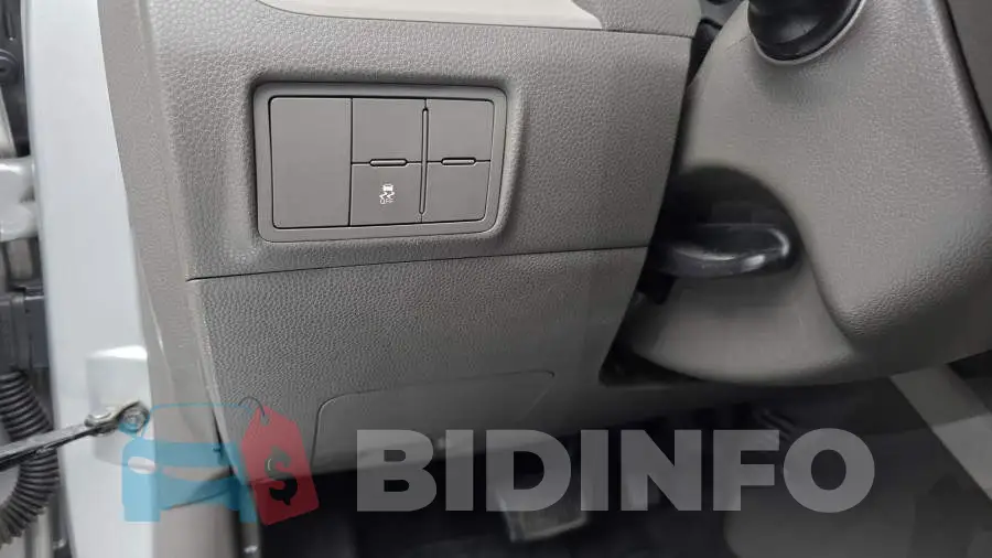 KNABE911BGT422711 Photo# 16