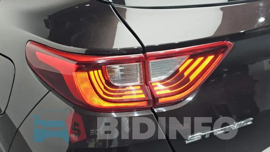 KNADA814BJS164034 Photo# 23