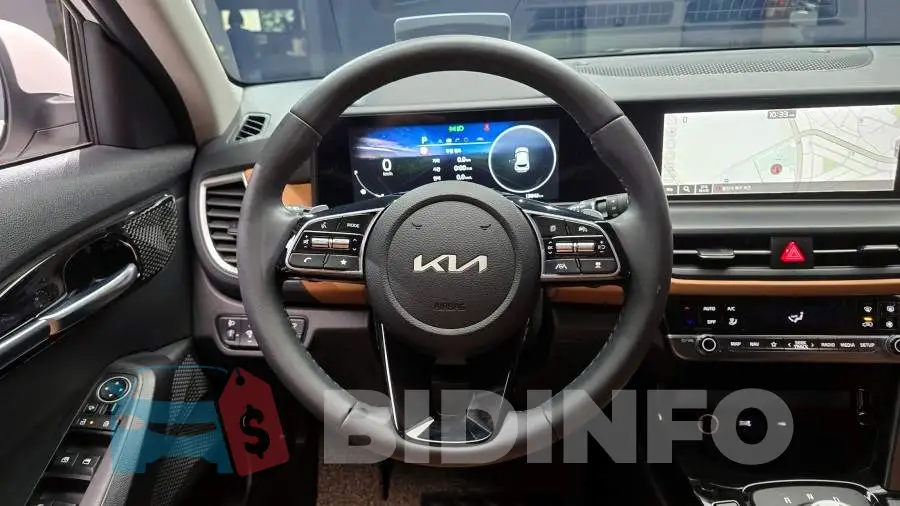 KNAET817BPK389182 Photo# 13