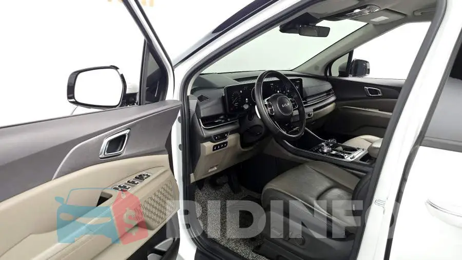 KNANC81BBSS474641 Photo# 10