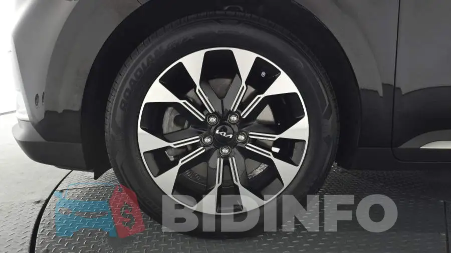 KNANE81BBNS189199 Photo# 5