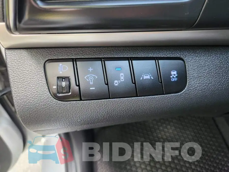 KMHD741EELU951122 Photo# 12